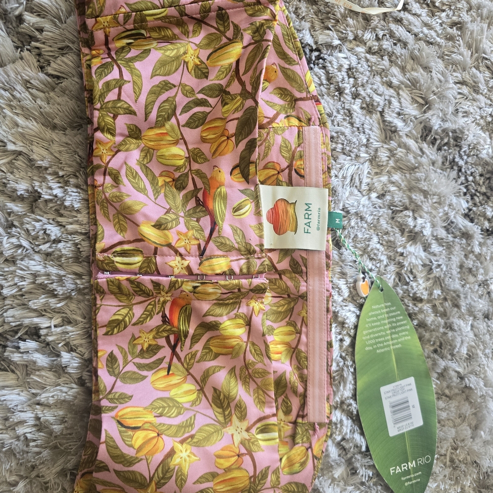 FARM Rio Yellow Floral Crop Top - Picture 6 of 8